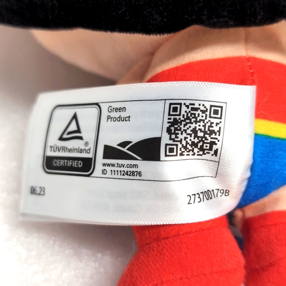 DC Wonder Woman Plush Toy - Picture 3 of 5